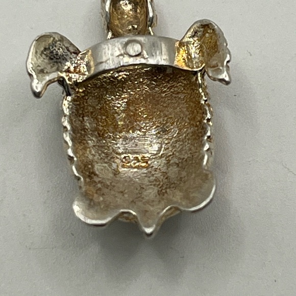 Sterling silver and mother of pearl Turtle pendant. M - Picture 5 of 5